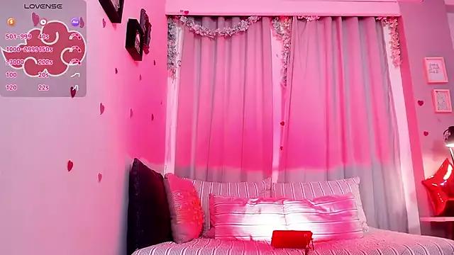 CoralineRicce_ on StripChat 