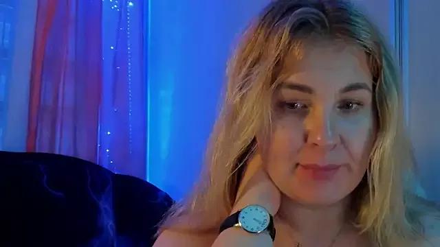 CoraSwon on StripChat 