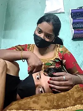 couplegk71 from StripChat