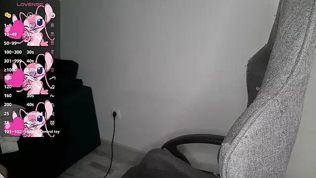 crashtest_13 on StripChat 