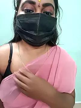 Cutie_nila26 on StripChat