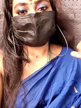 Cutie_nila26 on StripChat