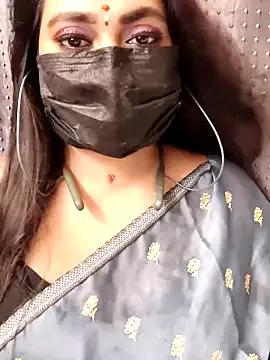 Cutie_nila26 on StripChat
