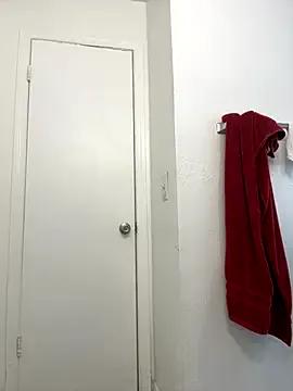 Discover slutty performer Daddythiccklegg daddythiccklegg from StripChat