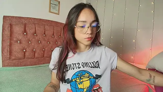 Freechat Dafne_Mel on StripChat