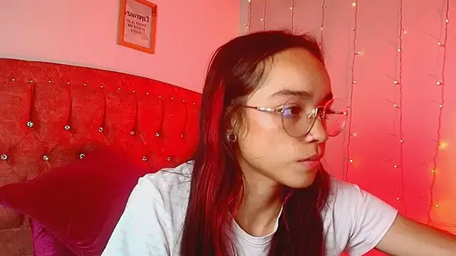 Freechat Dafne_Mel on StripChat