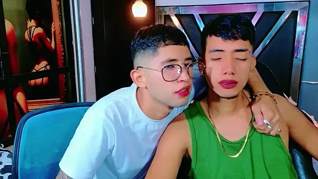 darwinandbrayann on StripChat