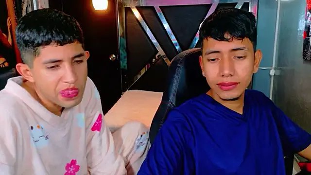 darwinandbrayann on StripChat