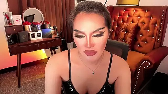 DevoritaGarcia on StripChat 