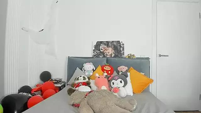 dolly_ll on StripChat 