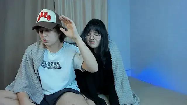 DoubleTide from StripChat