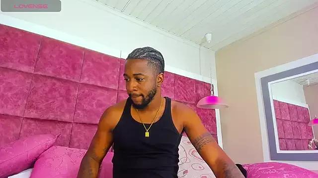 Drake_Nassir4 on StripChat 