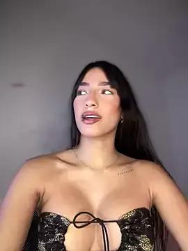 DulceLenns on StripChat