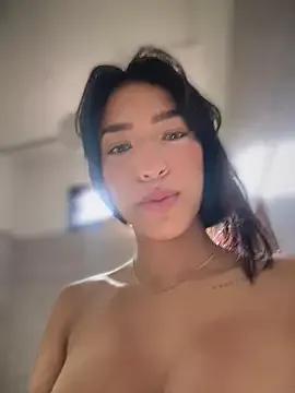 DulceLenns on StripChat