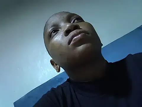 dutchees00 from StripChat