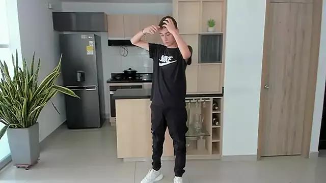 Dylanbisex_hot on StripChat 