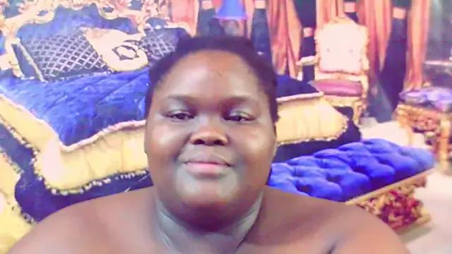 EbonyHotBuns on StripChat 