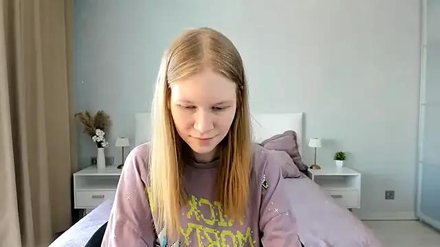 EdlaBurner on StripChat 