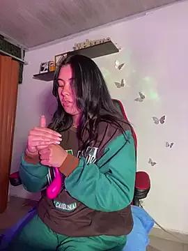 Private emily_22x on StripChat