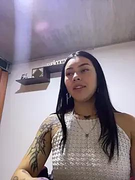 Private emily_22x on StripChat