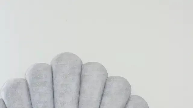 emma-conti2 on StripChat