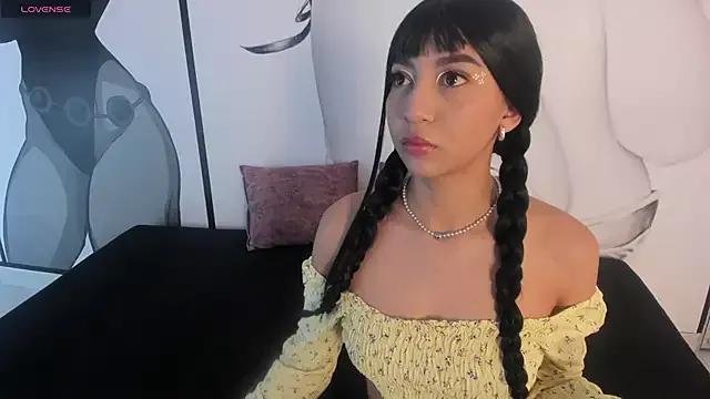 Emma__fox__ on StripChat 