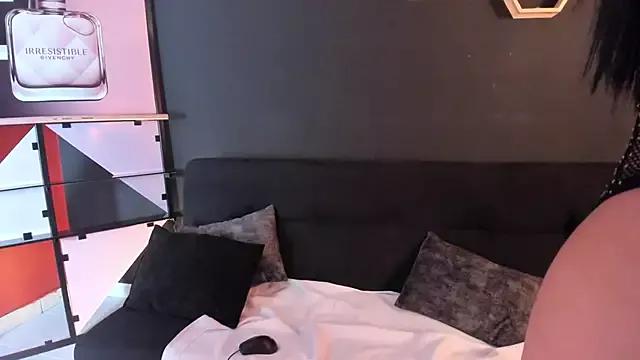 Emma__fox__ on StripChat 