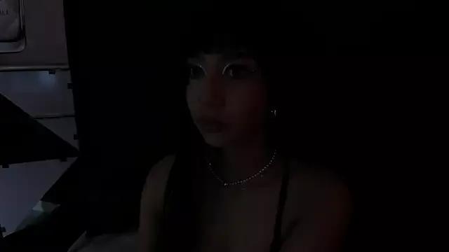 Emma__fox__ on StripChat 