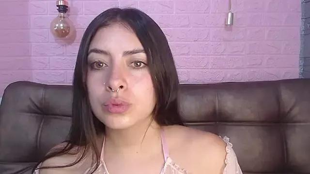 Emmaa_dia on StripChat 