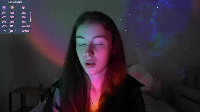 Explore 23 years old eskatmi from StripChat eskatmi from StripChat