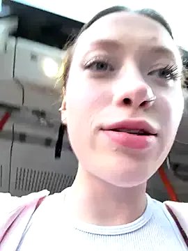 Freechat EstaVista on StripChat