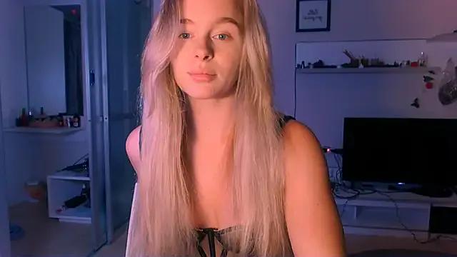 Eva_Jaya from StripChat