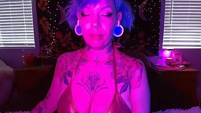 Eva_Monroe- on StripChat