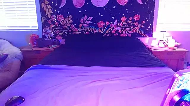 Eva_Monroe- on StripChat