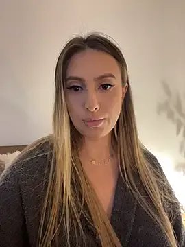 Eva_Ryen on StripChat