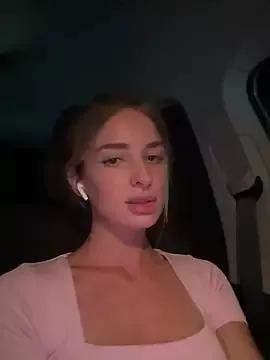 EvieEvans on StripChat 