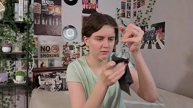 FalineChasey on StripChat 