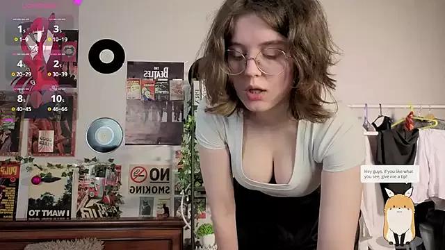 FalineChasey on StripChat 