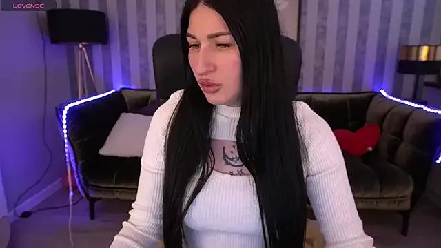 FoxEnchante_ on StripChat 