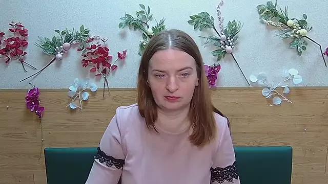FreyaDak on StripChat 