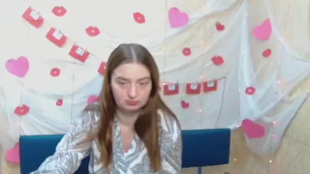 FreyaDak on StripChat 