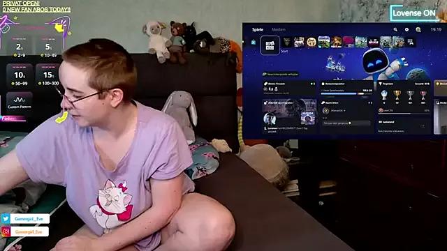 Freechat GamerGirl_Eve on StripChat