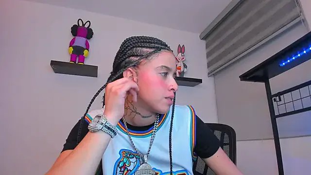 Gangster_Girl on StripChat