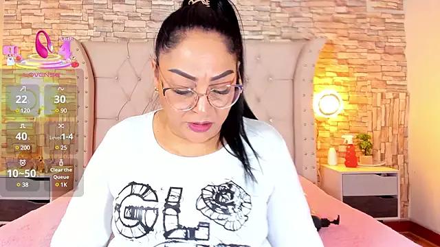 Freechat Gina_Myers on StripChat