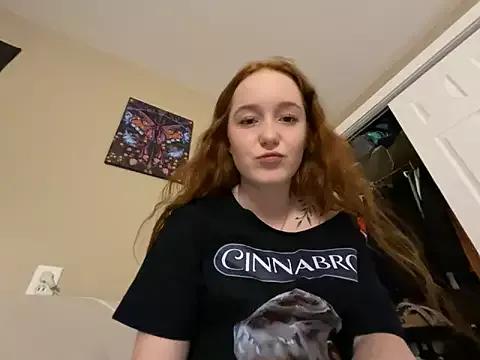 Freechat gingerbabe18 on StripChat