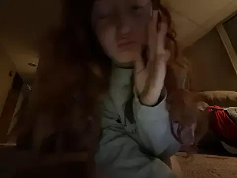 Freechat gingerbabe18 on StripChat
