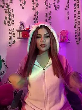 Gisell_Daniela1 on StripChat