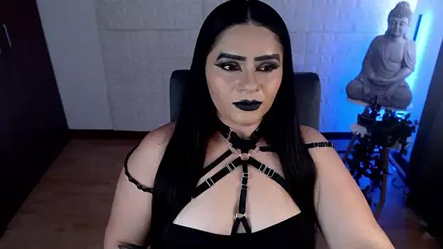 GODDESS_EVANS on StripChat 