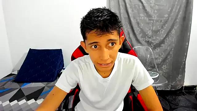 gomitaboy_1 on StripChat 