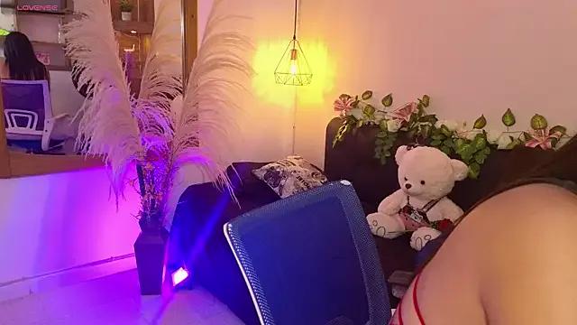 Hannah_williams1 on StripChat